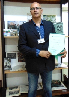  Марин Иванов е библиотекар на годината в Регионална библиотека “Никола Фурнаджиев“