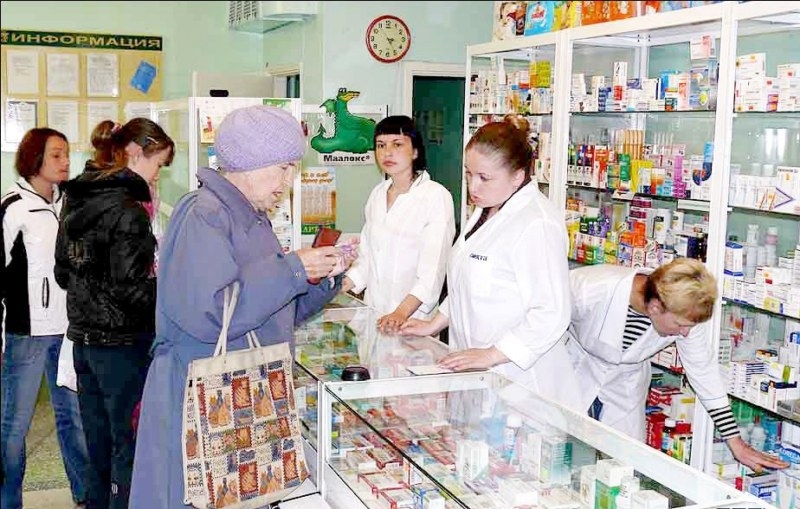 Аптеките в областта символично прекъсват работа заради проф. Стоименова