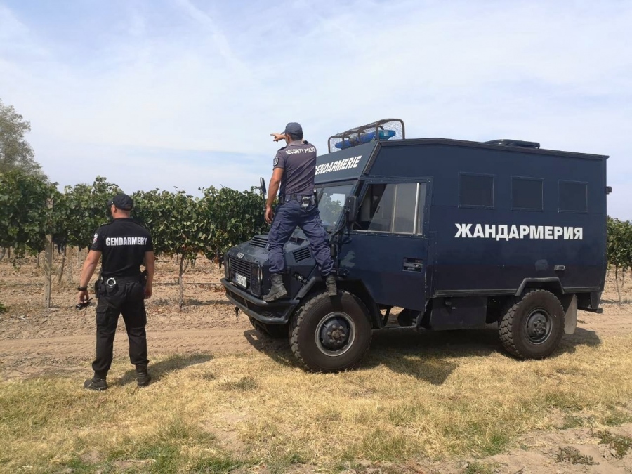Екипи на жандармерията помагат активно на ОДМВР-Пазарджик в охраната на обществения ред и пътната безопасност в региона