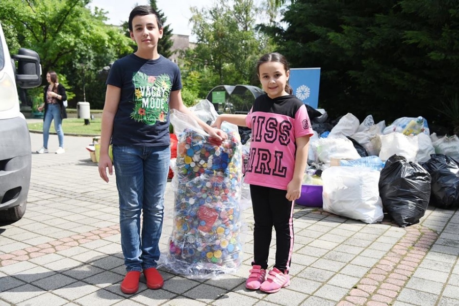 Над 1 тон отпадъци събра Пункт за рециклиране №16