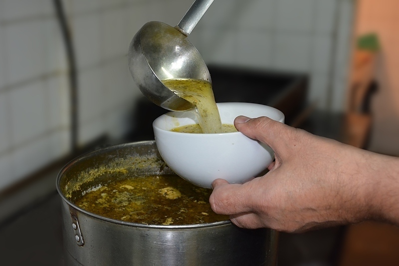 Топъл обяд на най-нуждаещите се ще се предоставя до края на август в община Стрелча
