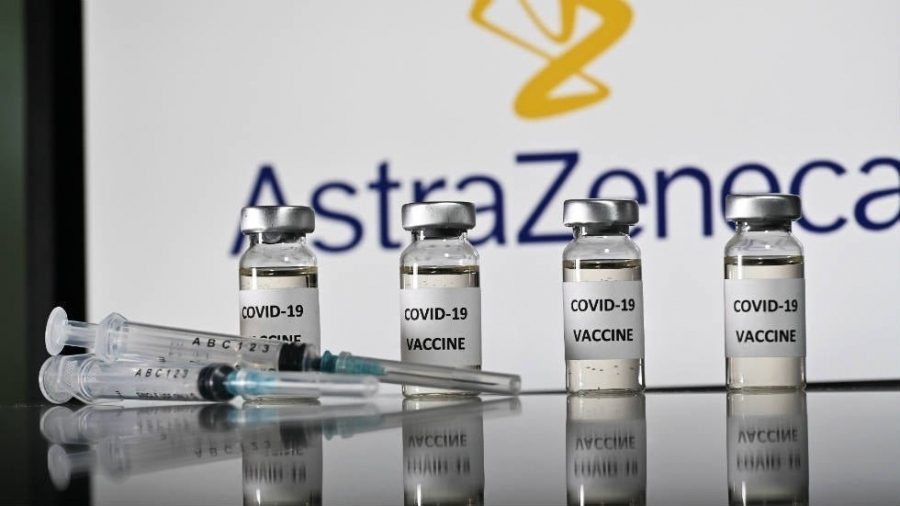Премиерът Борисов спря ваксинацията с AstraZeneca