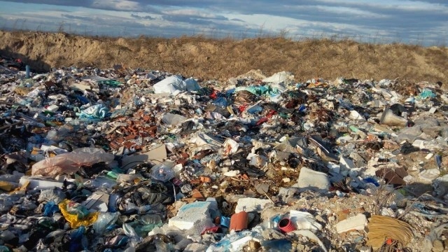 Окръжна прокуратура даде указания за разчистване на нерегламентирано сметище край Калугерово