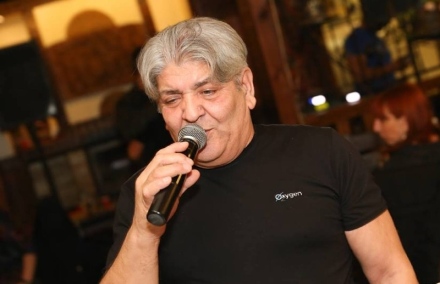 Сашо Роман ще пее в Пазарджик за Нова година