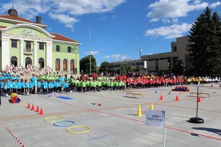 Над 500 деца се включиха в “Детска спартакиада Панагюрище – 2022“, част от програмата “Панагюрище – европейски град на спорта 2022“”