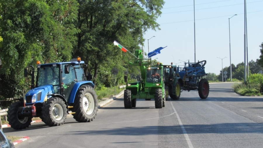 Протестното шествие на фермерите в Пазарджик тръгва от Битака