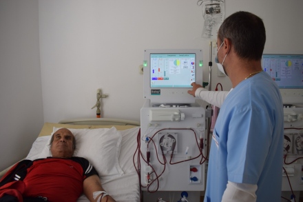 6 нови апарата за хемодиализа в МБАЛ-Пазарджик