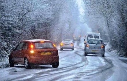 Сняг в цялата област, има закъсали автомобили, шофирайте внимателно