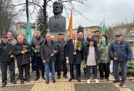 В София и Пазарджик - Обединени земеделци отбелязаха 144 години от рождението на Александър Стамболийски