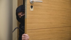 Не разгласявайте в социалните мрежи, че не сте си у дома по празниците