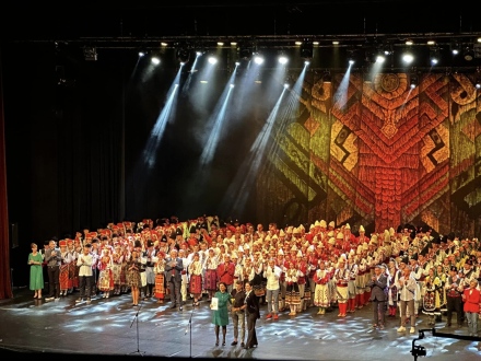 Годишният празничен концерт-спектакъл на Представителен танцов състав „Чудесия“ на нова дата