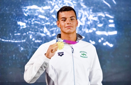 Велинградският плувец Петър Мицин: Световният ми рекорд мотивира и съотборниците ми