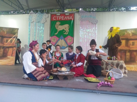 „Таланти от Копривщица“ в последния тематичен уикенд в Стрелча