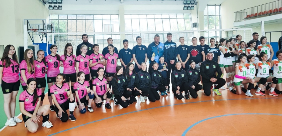 Волейболен турнир се проведе в Костандово