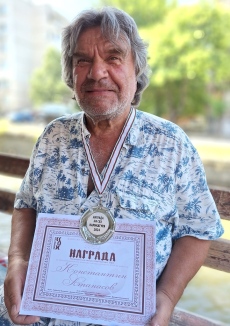 Награда за карикатура от годишната изложба на СБХ успя да намери Коко Анастасов