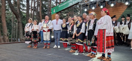 На Свети Константин: Богатата конкурсна програма събра мало и голямо на Осмия Национален събор