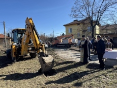 Направиха първа копка за изграждането на нов Дом за стари хора „Ела”