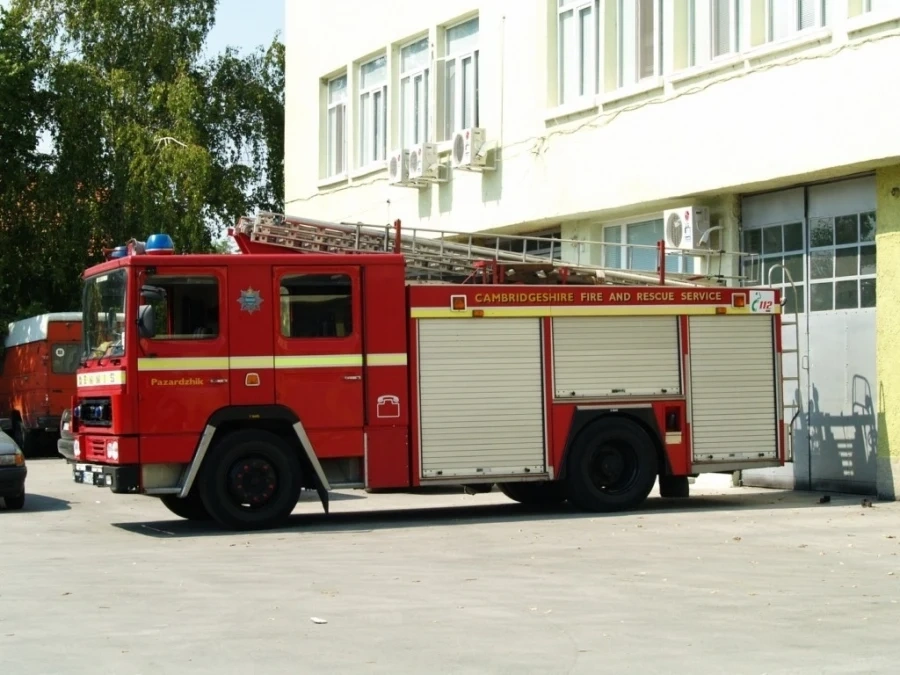 Непредпазливост с огън на открито предизвика пожар в Мало Конаре