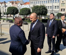 Президентът Румен Радев в Панагюрище - прие да е патрон на 150-годишнината от Априлската епопея