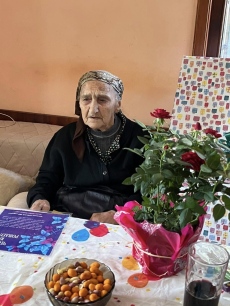 Баба Тодора от Калугерово стана на 100 години