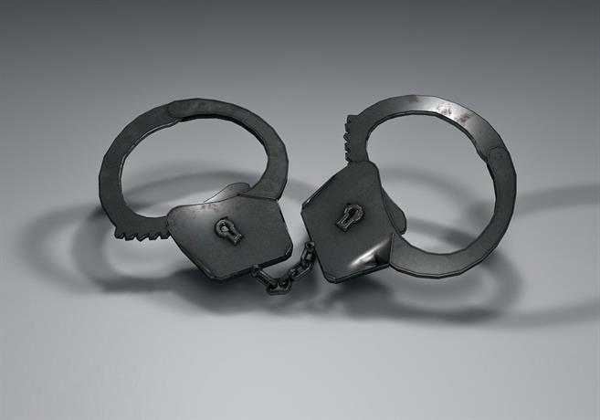 Задържаха мъж и жена за стротелни измами в областите Пловдив и Пазарджик за над 640 000 лв.