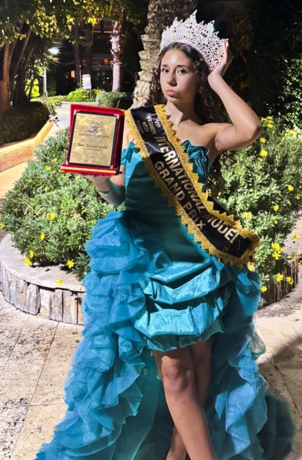 Стефани Попова е International model Grand Prix 2025 на конкурс в Турция