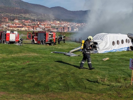 Край Драгиново разиграват авиационно произшествие с паднал самолет (снимки)