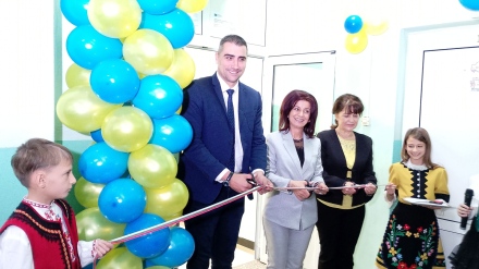 Нов STEM център и пет високотехнологични класни стаи бяха открити в НУ “Отец Паисий“ - Пазарджик /СНИМКИ/