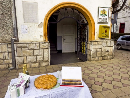 Санират кметството на Дорково, сградата е почти на 100 години