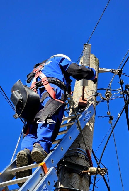 Започна подмяната на уличното осветление в малките населени места в община Панагюрище