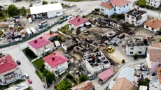 438 606 лева помощ за изгорелите къщи в Сърница