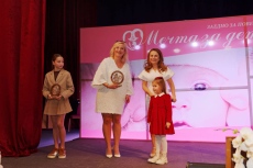 Плакет „Ангел на надеждата“ от фондация „Мечта за дете“ за зам.-кмета на община Лесичово