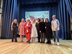  Коледна магия и Доброто събраха велинградчани около Ивана Николова