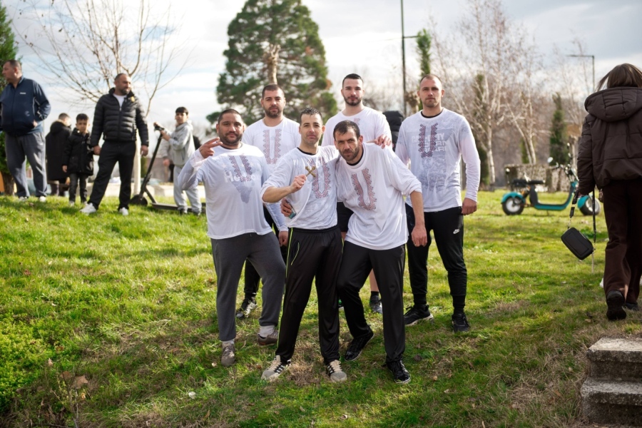 Измежду 45 смелчаци в Септември Георги Атанасов и тази година извади кръста на Богоявление