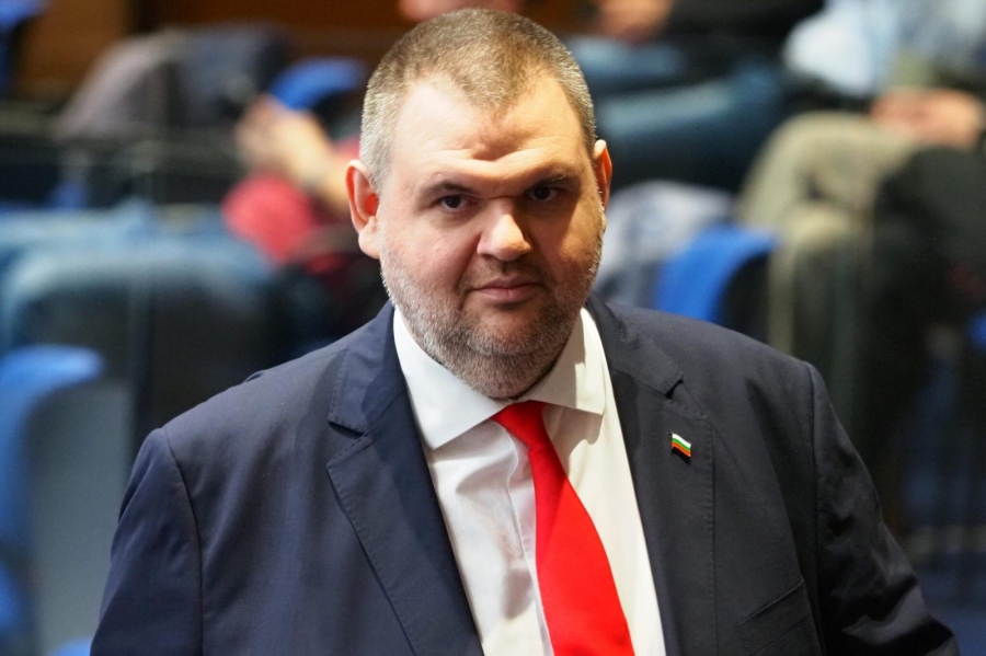 Пеевски за третия мандат: Горчиво!