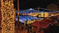 С DJ Tsani ледената пързалка в Ракитово ще приключи сезона