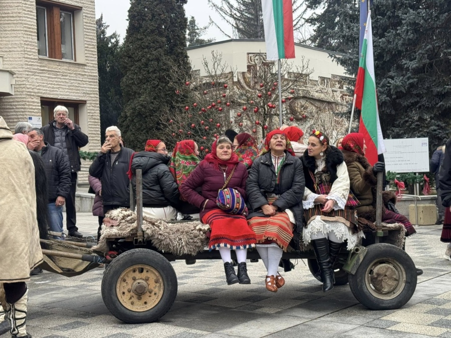  Велинград отбеляза подобаващо Бабинден – празник на новия живот и почит към родилната помощ