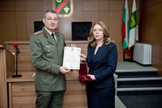 Министърът на отбраната награди кмета на Септември с възпоменателен медал послучай 140 години от Сръбско-българската война