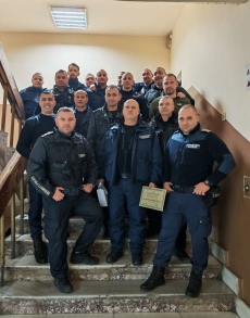 Младши инспектор Стоян Търкаланов бе почетен от униформения състав на РУ-Пазарджик - излиза в заслужена пенсия