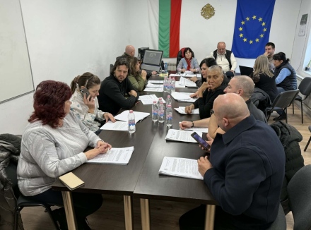 Още съдове за събиране на отпадъци ще закупи Община Лесичово