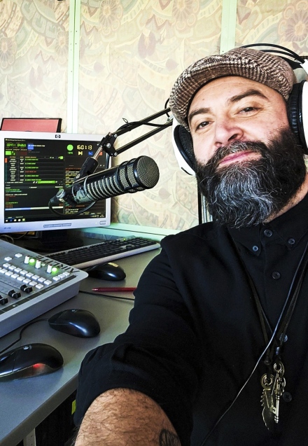 Съгражданинът ни Тома в ново амплоа – радиоводещ в Z-Rock