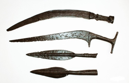 Вижте част от въоръжението на траките от I хилядолетие преди Христа в изложба в Пазарджик