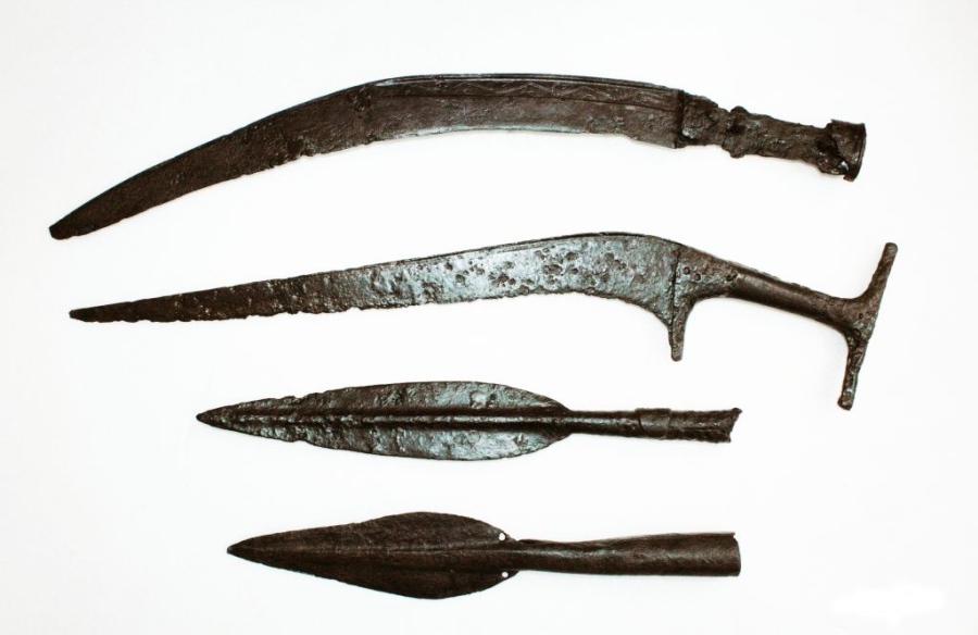 Вижте част от въоръжението на траките от I хилядолетие преди Христа в изложба в Пазарджик