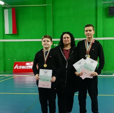 Златен медал за Димитър Терзиев и Ивайло Иванов от СК “Георги Бенковски“-Пазарджик и общо 4 отличия от Зоналното