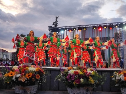 С концерт на “Чудесия“ започват празничните събития по повод 55- годишнината на Младежки дом – Пазарджик