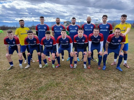 Родителите, довели на стадиона и децата си, ще гледат безплатно мача „Чепинец” (Велинград) - „Балкан” (Варвара)