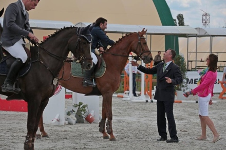 На Тодоровден в Калугерово специалист и съдия по конен спорт ще покаже два коня, отглеждани от семейството му