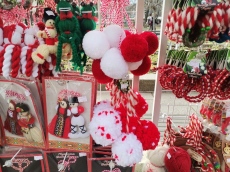 Еврото удари и мартениците