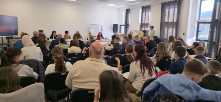 Младежката академия “Чудесата на България“ се проведе в Пещера