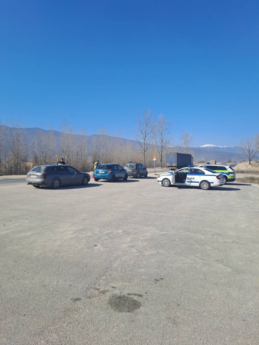 170 униформени в акция срещу битовата престъпност, дрогата и своеволията на пътя